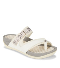 Baretraps Deserae Slide Sandal Cream