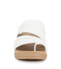 Baretraps Erla Wedge Sandal White