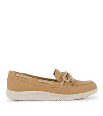 Baretraps Venia Boat Shoe Dune