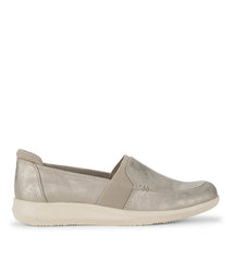 Baretraps Jilian Slip On Champagne