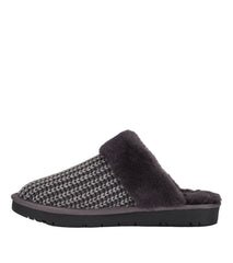 Baretraps Tillis Clog Slipper Grey