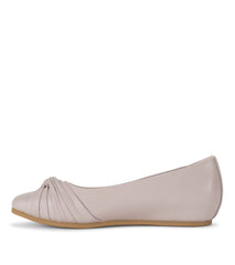 Baretraps Chainey Casual Flat Lavendar Mist