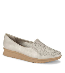 Baretraps Amry Slip On Loafer Champagne