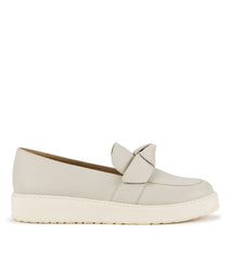 Baretraps Ferdana Moc Toe Slip On Cloud