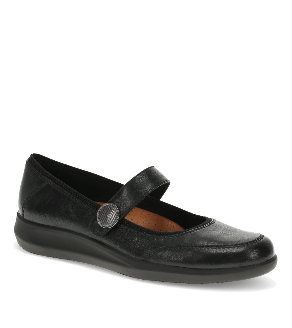 Baretraps Joesie Mary Jane Flat Black