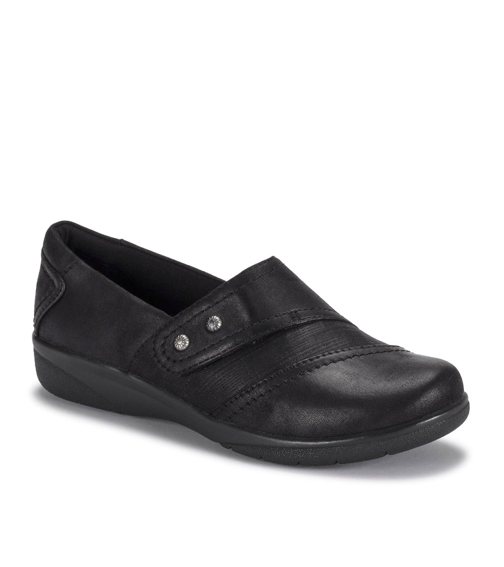 Baretraps Darma Slip On Black