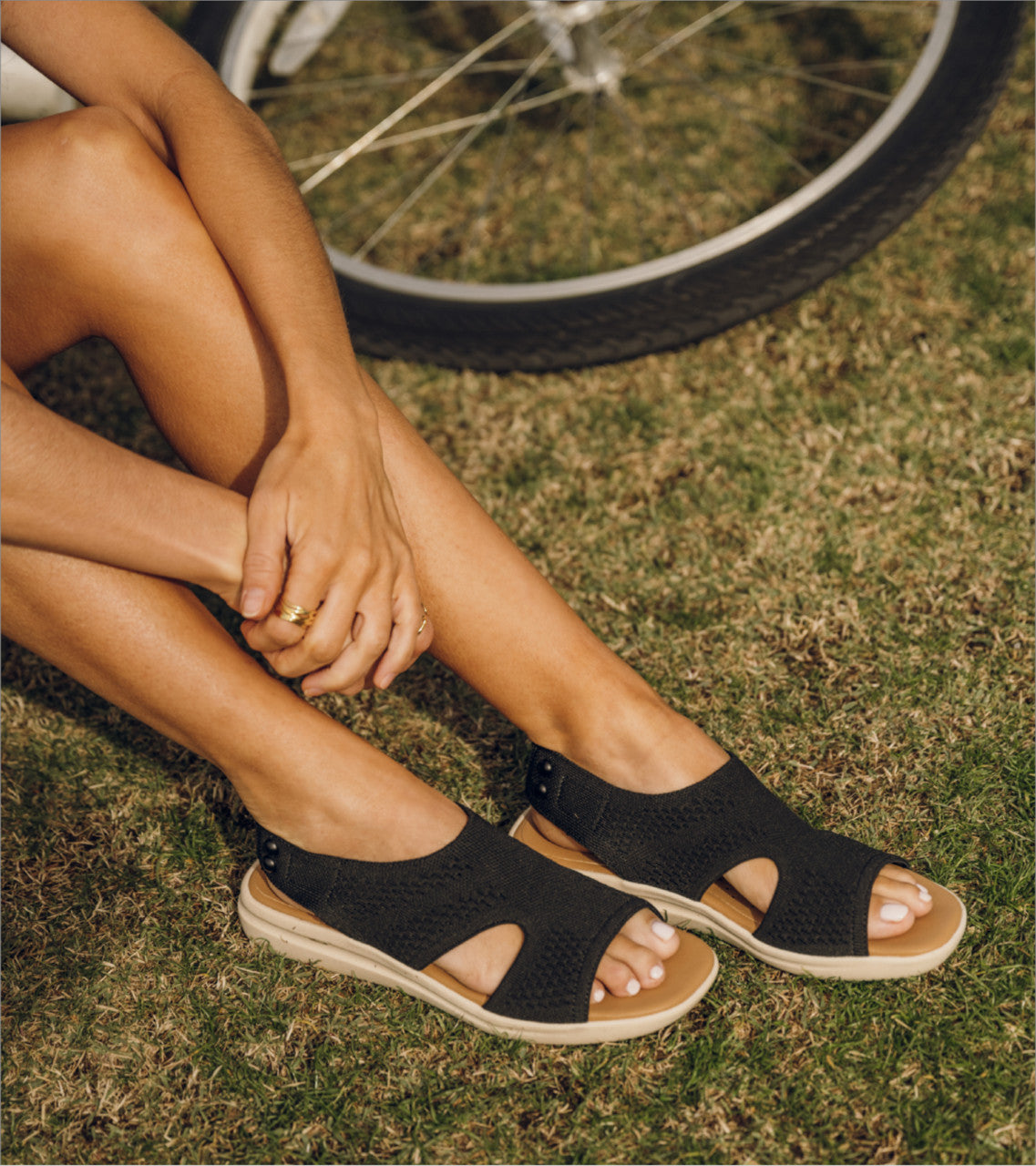 Baretraps Duffy Slip On Sandal Black