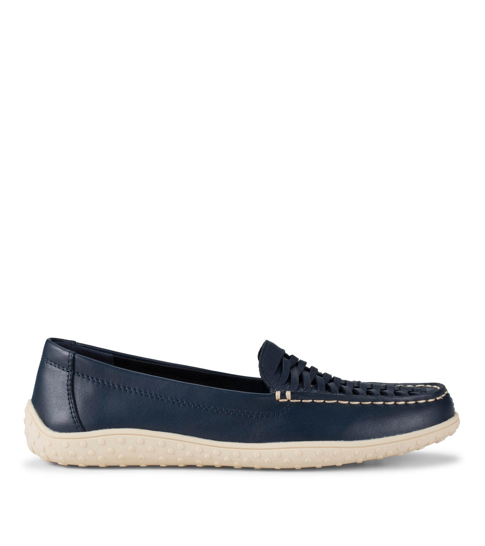 Baretraps Bridget Boat Shoe Navy Leather