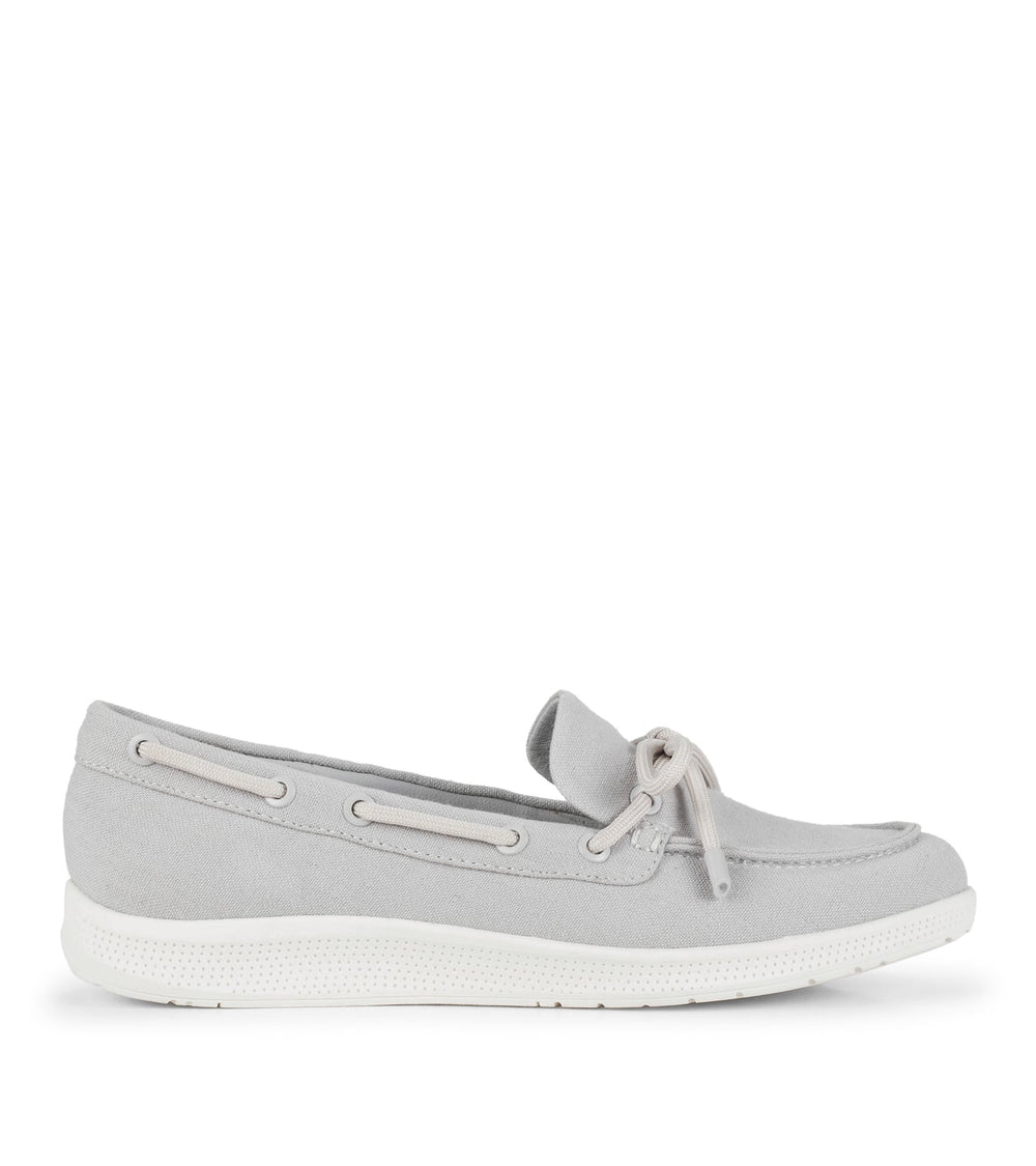 Baretraps Venia Boat Shoe Light Steel