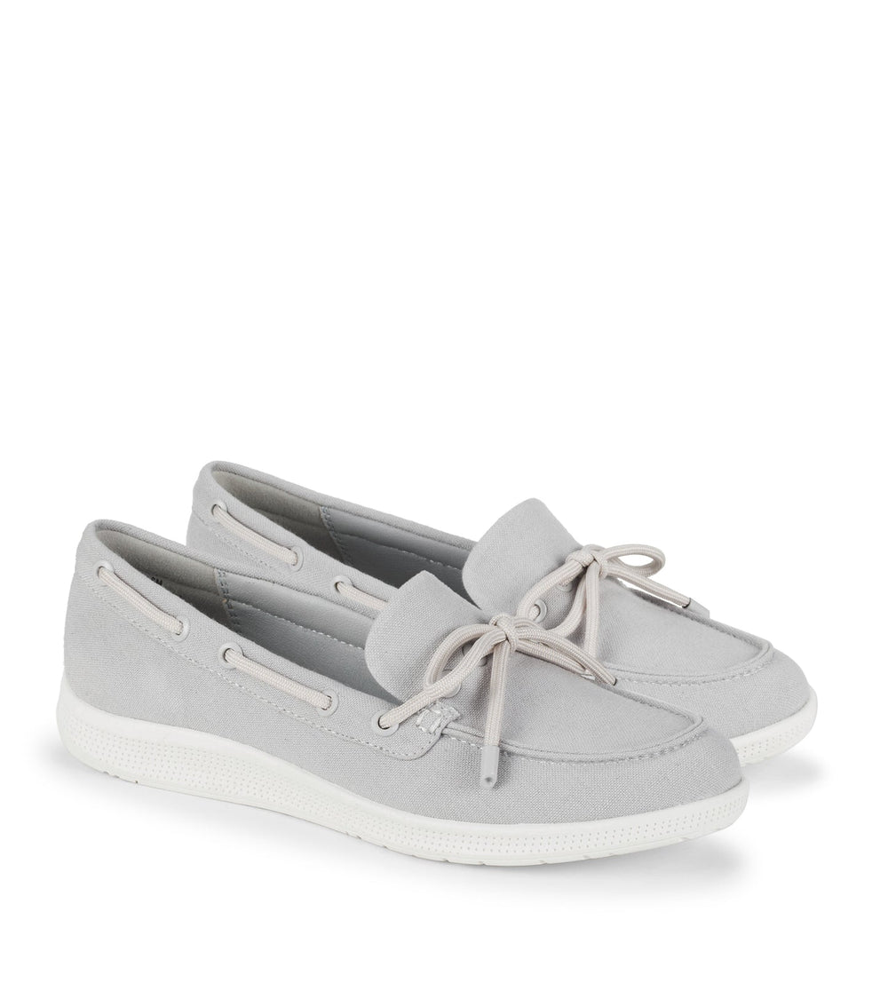 Baretraps Venia Boat Shoe Light Steel