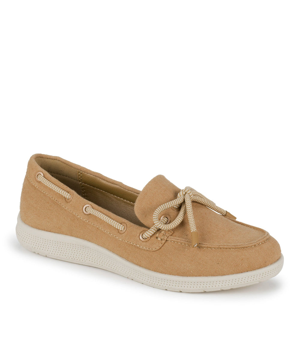 Baretraps Venia Boat Shoe Dune