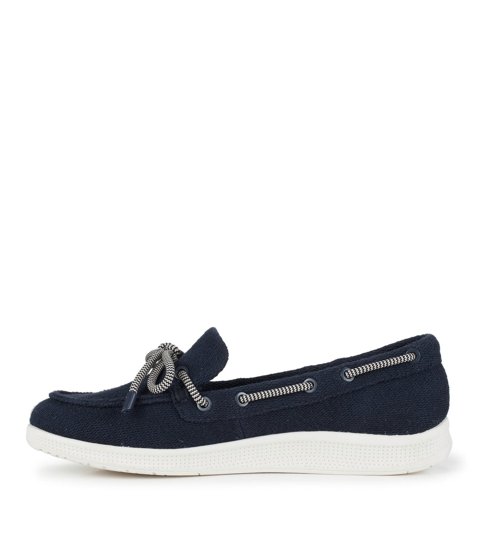 Baretraps Venia Boat Shoe Denim Blue