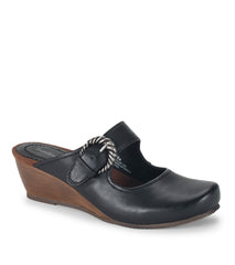 Baretraps Luna Mary Jane Mule Black
