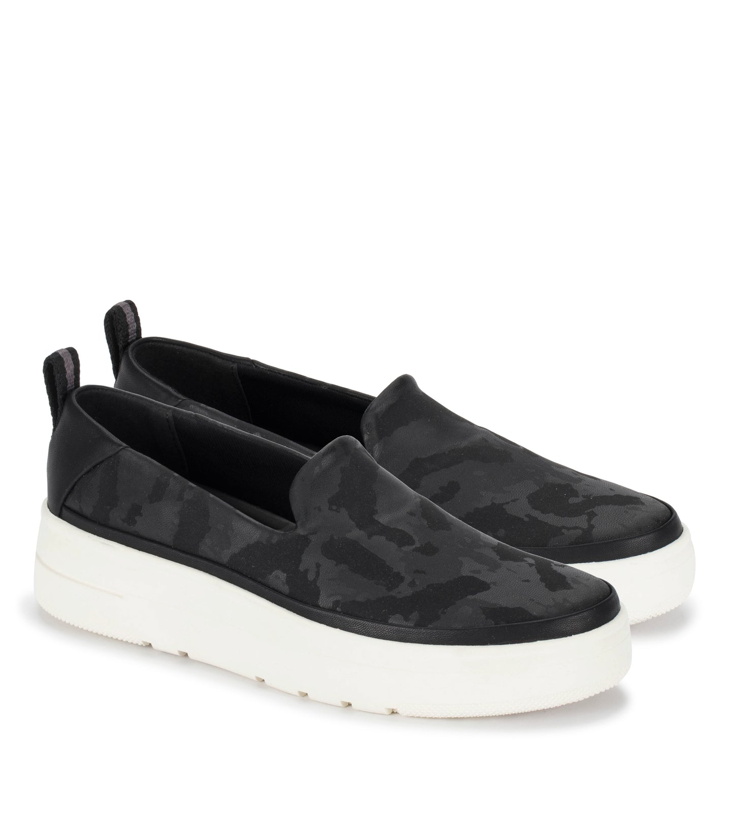 Baretraps Nevin Slip On Sneaker Black Camo