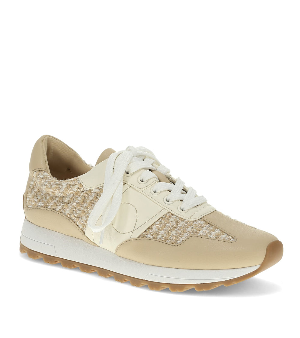 Baretraps Gwenda Lace Up Sneaker Sand Multi