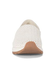 Baretraps Gennie Slip On Natural Crochet