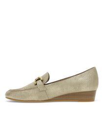 Baretraps Caddie Loafer Light Champagne