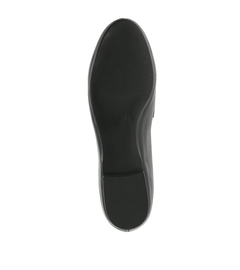 Baretraps Wyatt Loafer Navy Leather