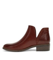 Baretraps Avril Ankle Bootie Mahogany