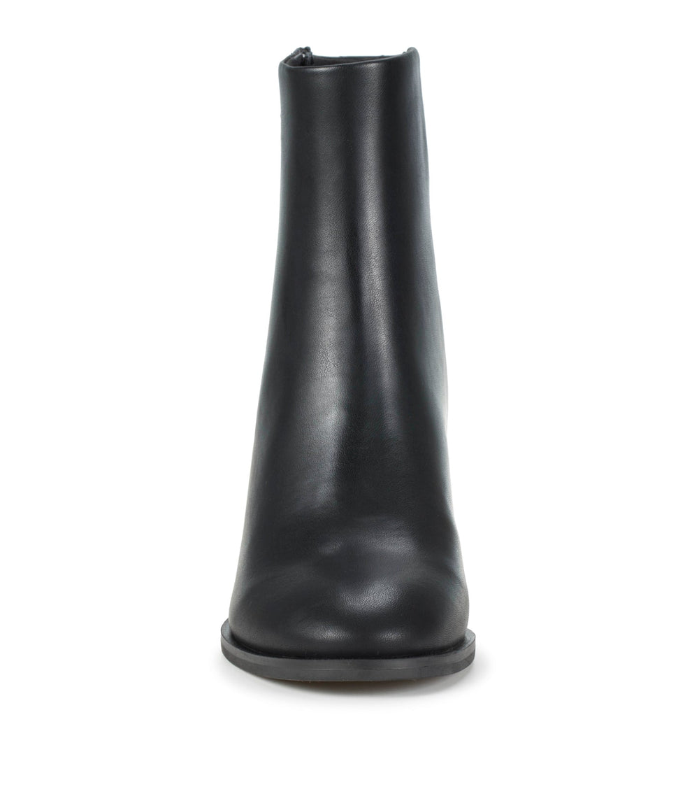Baretraps Dineen Block Heel Bootie Black