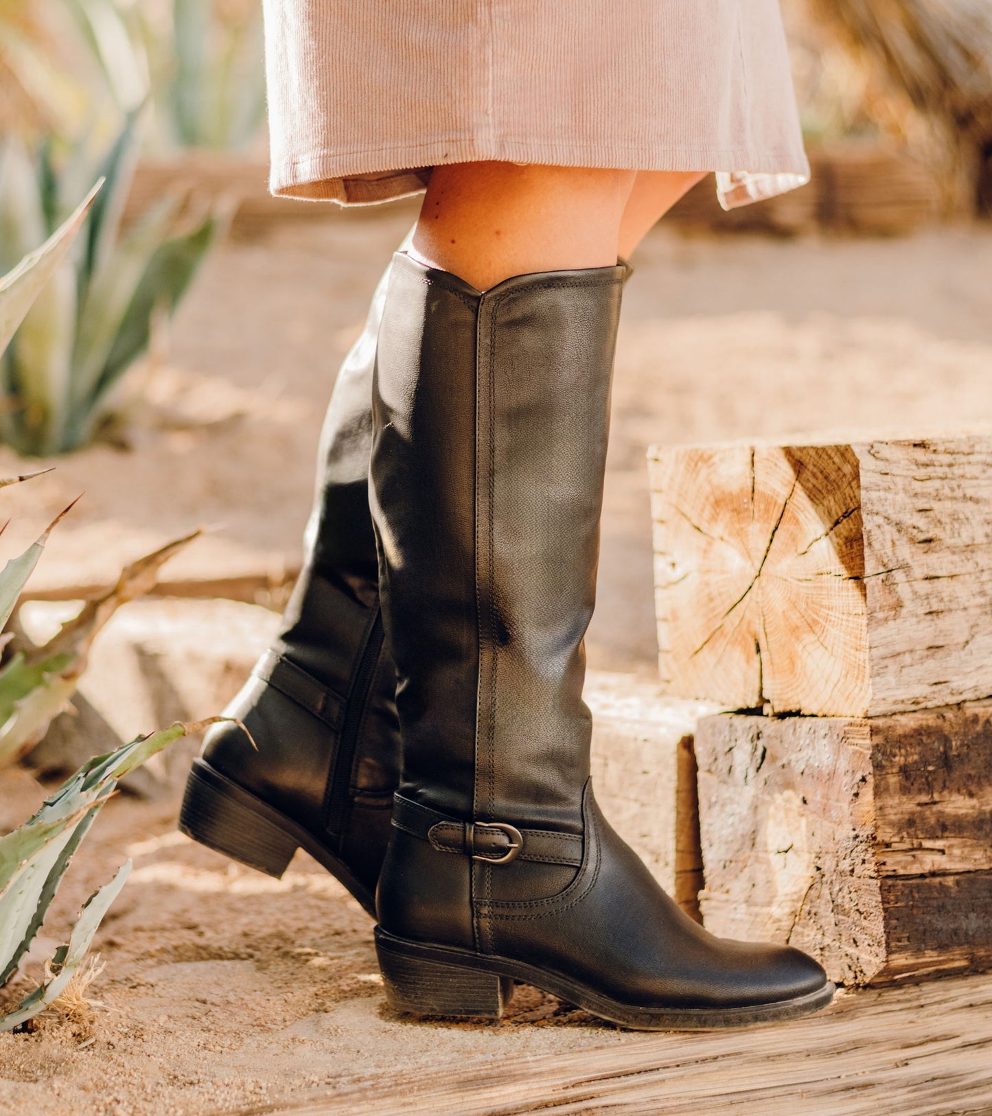 Baretraps Nena Riding Boot Black
