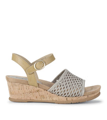 Baretraps Fernelle Wedge Sandal Champagne