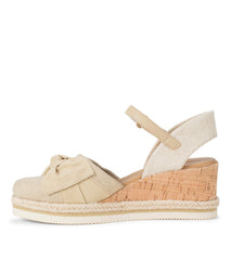Baretraps Arabelle Closed Toe Wedge Sandal Light Gold