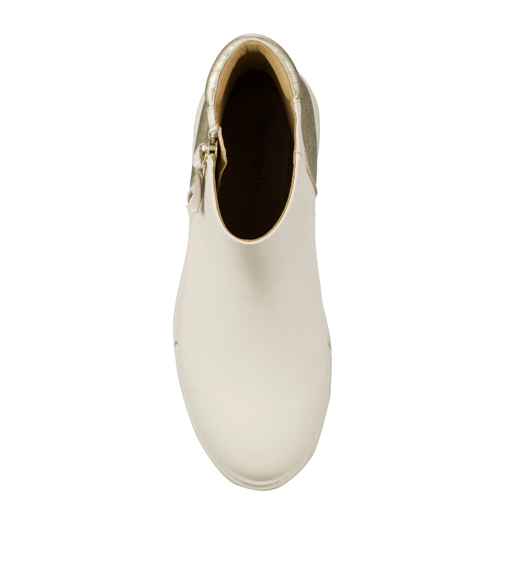 Baretraps Lakelyn Wedge Bootie Ecru