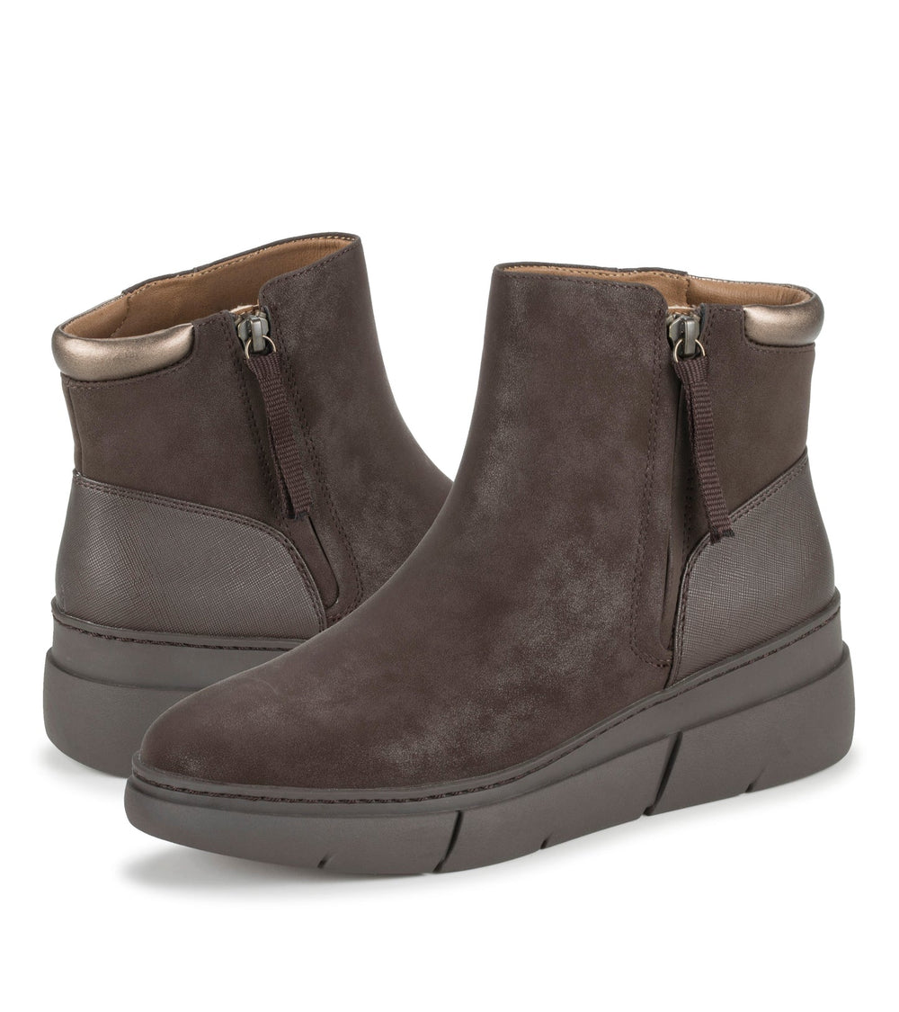 Baretraps Lakelyn Wedge Bootie Dark Brown