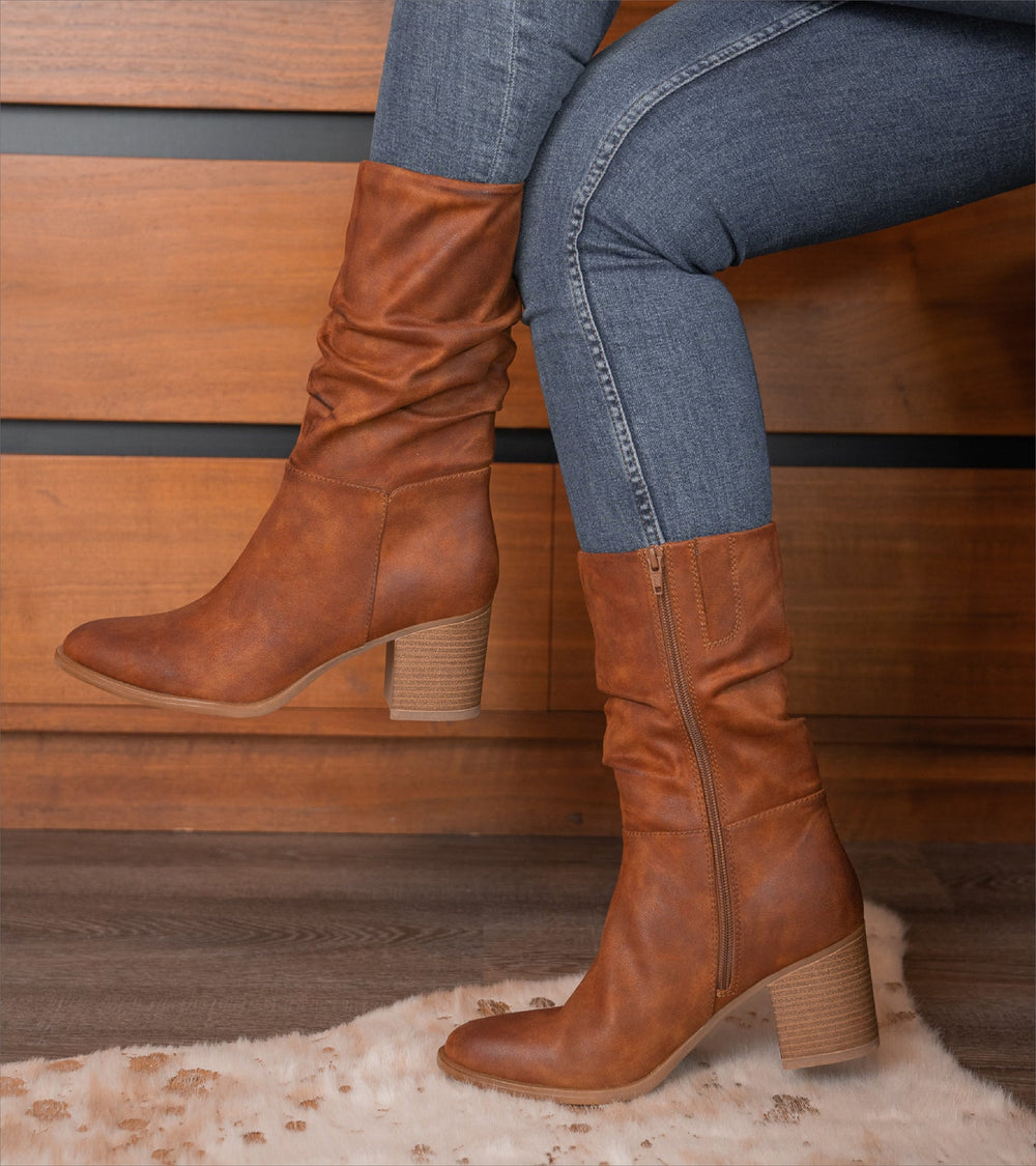 Baretraps Raz Mid Calf Boot Toffee