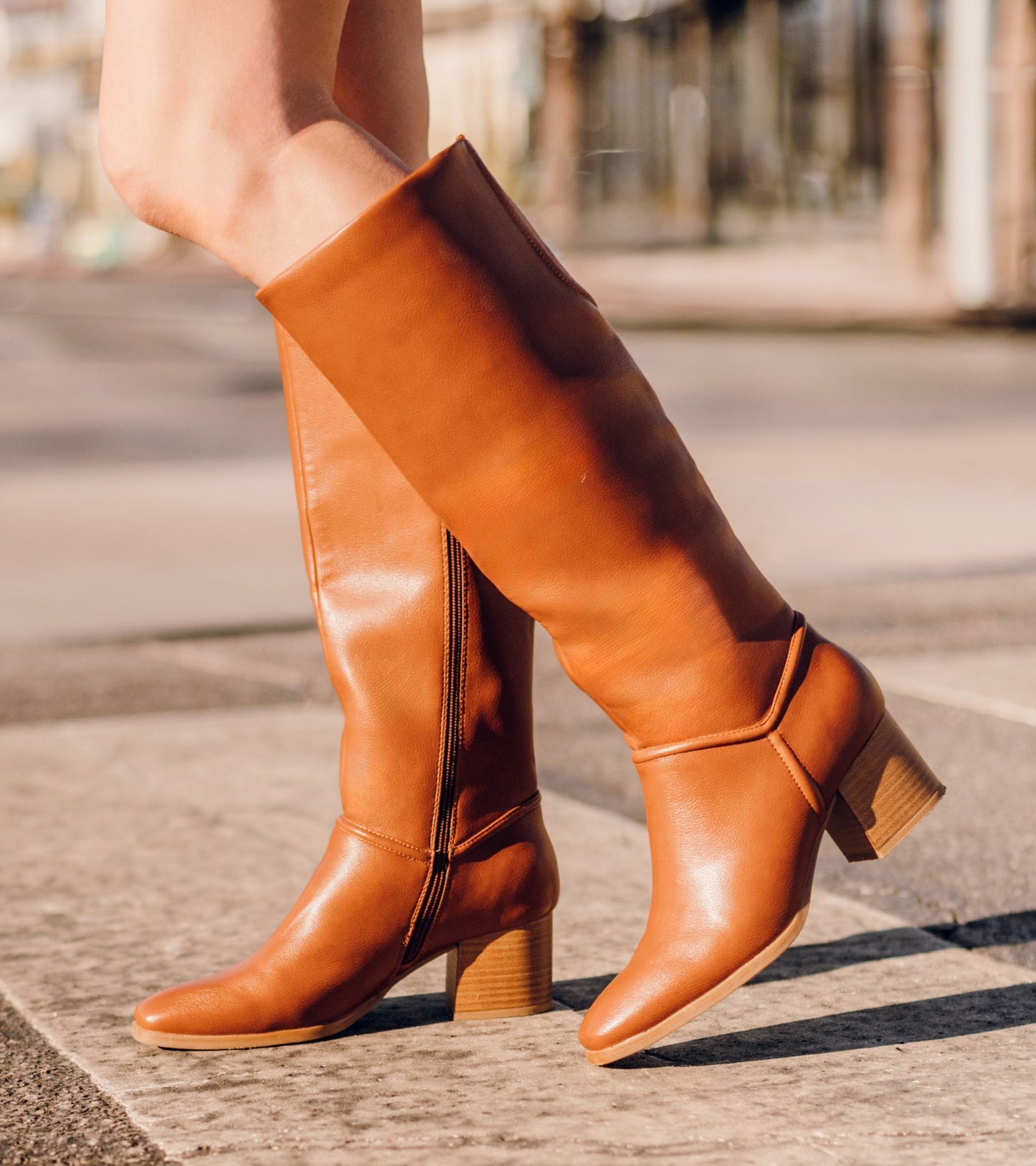 Baretraps Thalia Tall Boot Walnut