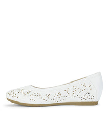 Baretraps Mariah Casual Flat White