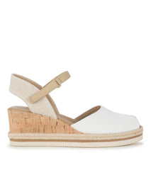Baretraps Acadia Peep Toe Wedge Sandal White