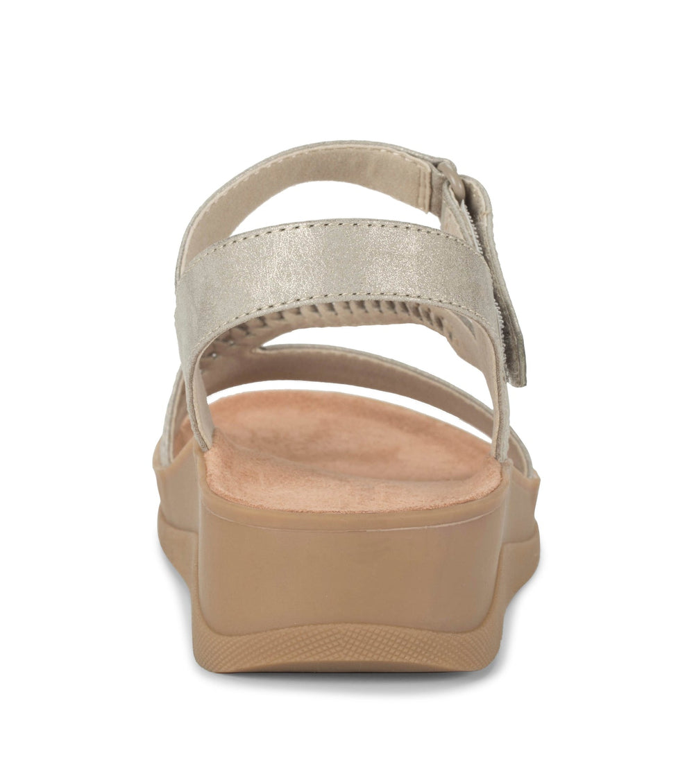 Baretraps Frolick Wedge Sandal Champagne