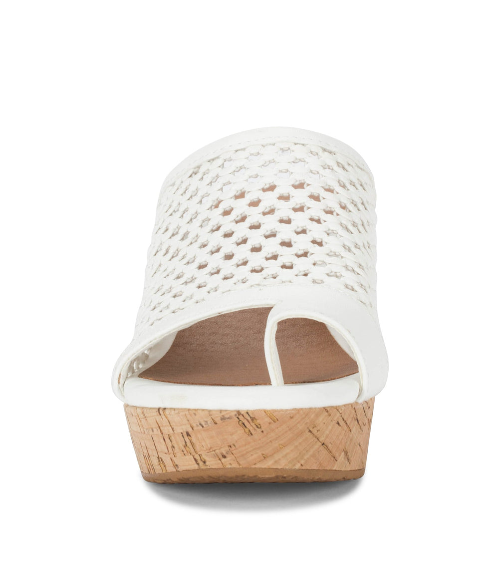 Baretraps Bethie Wedge Sandal White