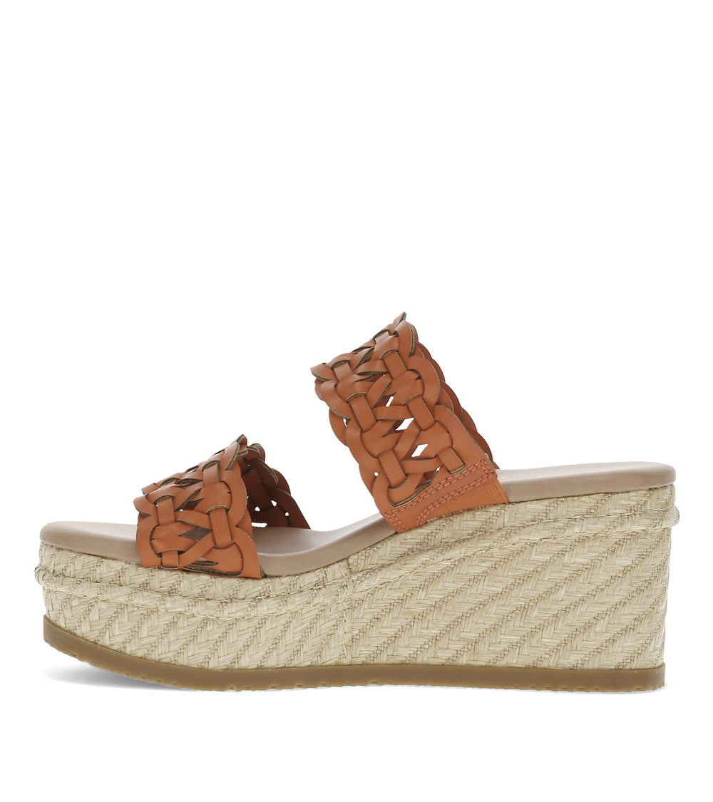 Baretraps Skylar Wedge Sandal Orange Aid