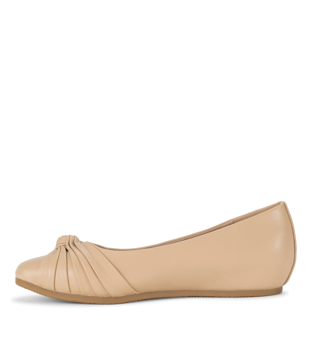 Baretraps Chainey Casual Flat Natural
