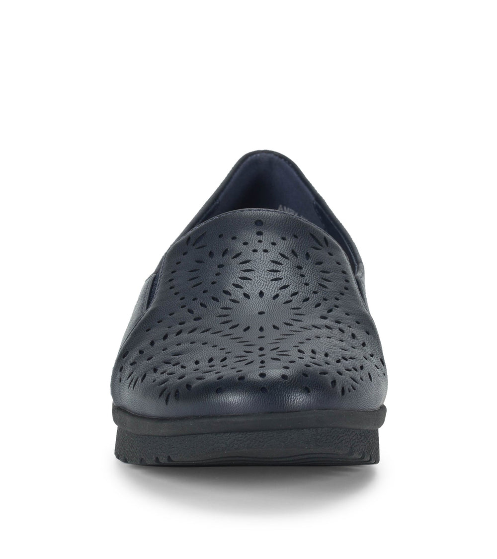Baretraps Amry Slip On Loafer Navy