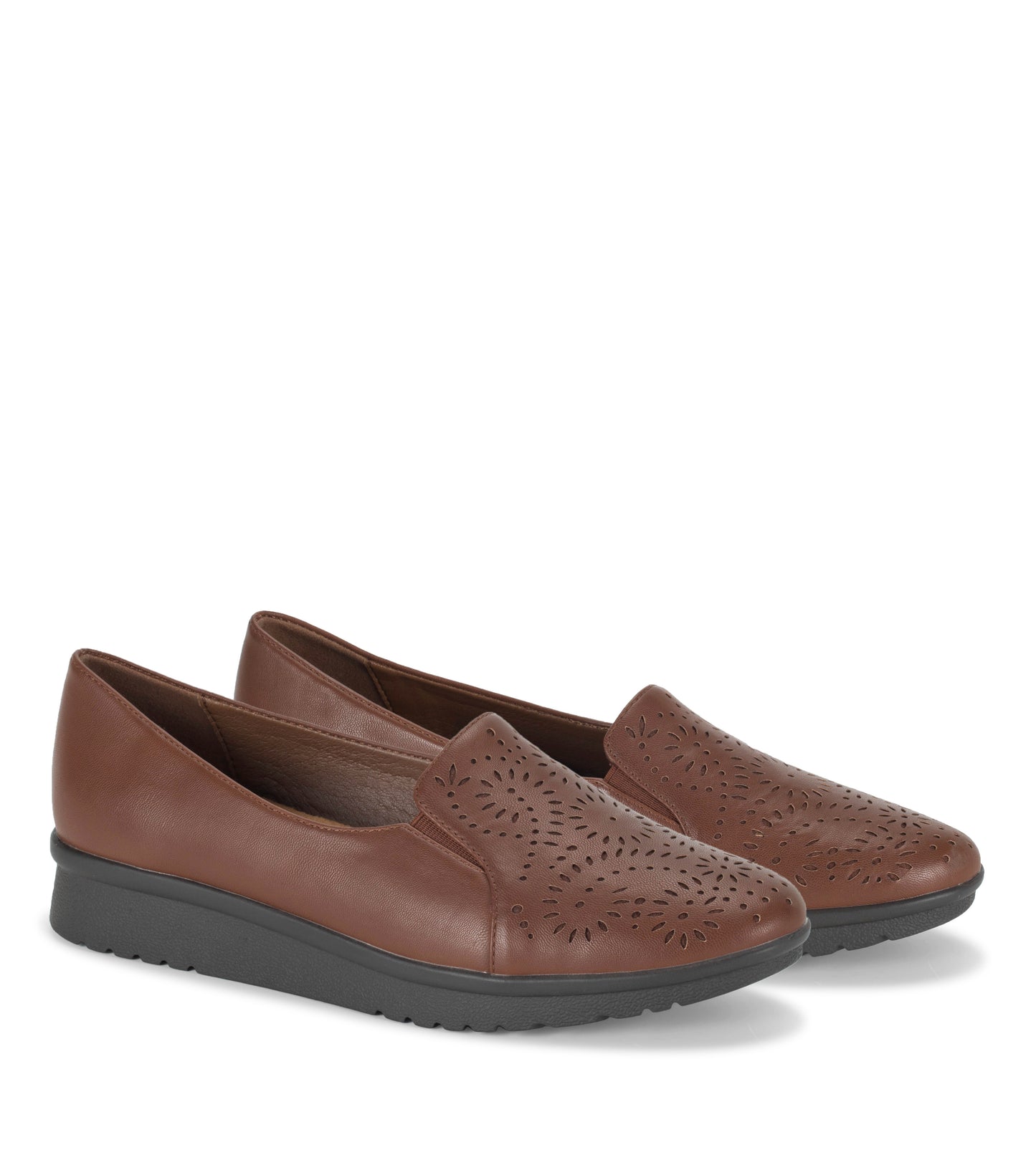 Baretraps Amry Slip On Loafer Brush Brown