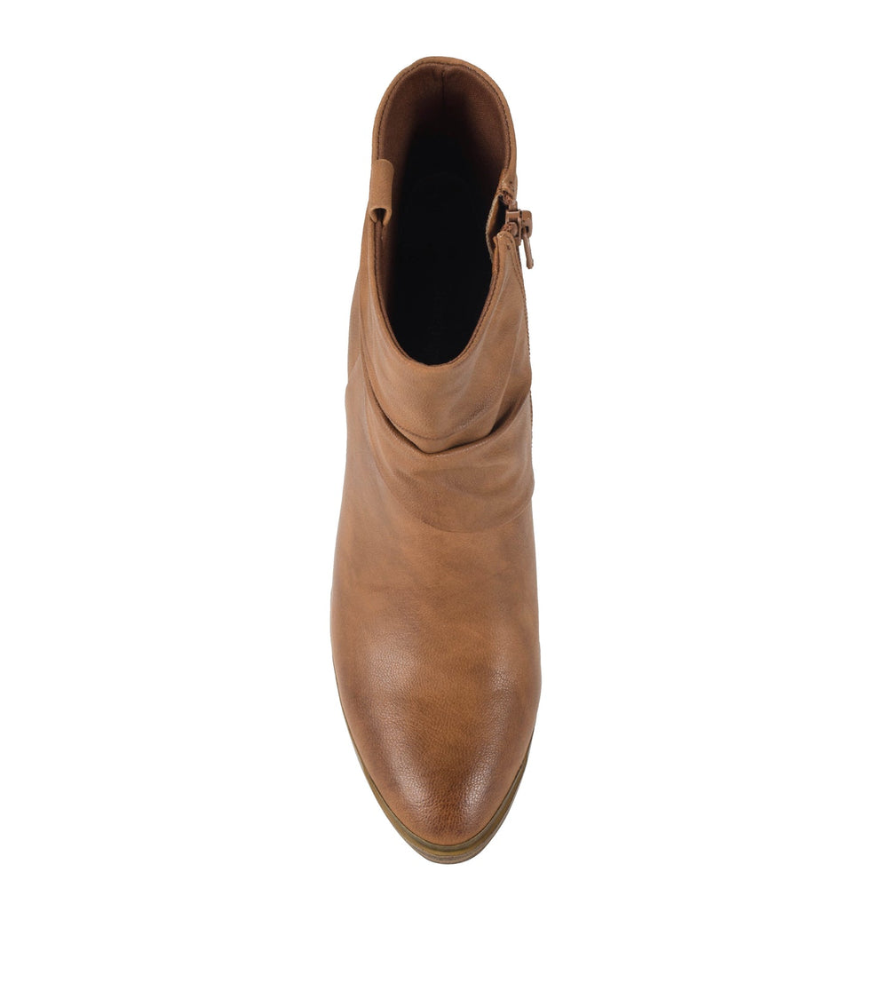 Baretraps Katherine Block Heel Bootie Cognac