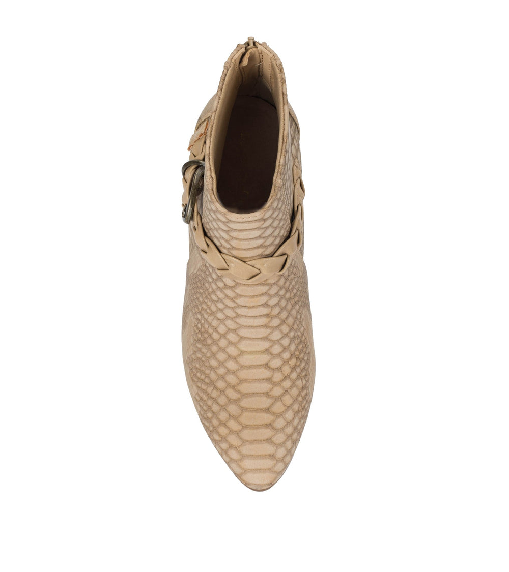 Baretraps Ledell Bootie Camel