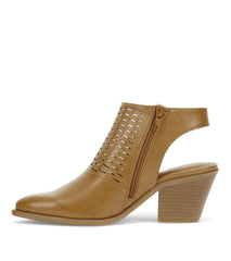 Baretraps Yangley Block Heel Bootie Light Almond
