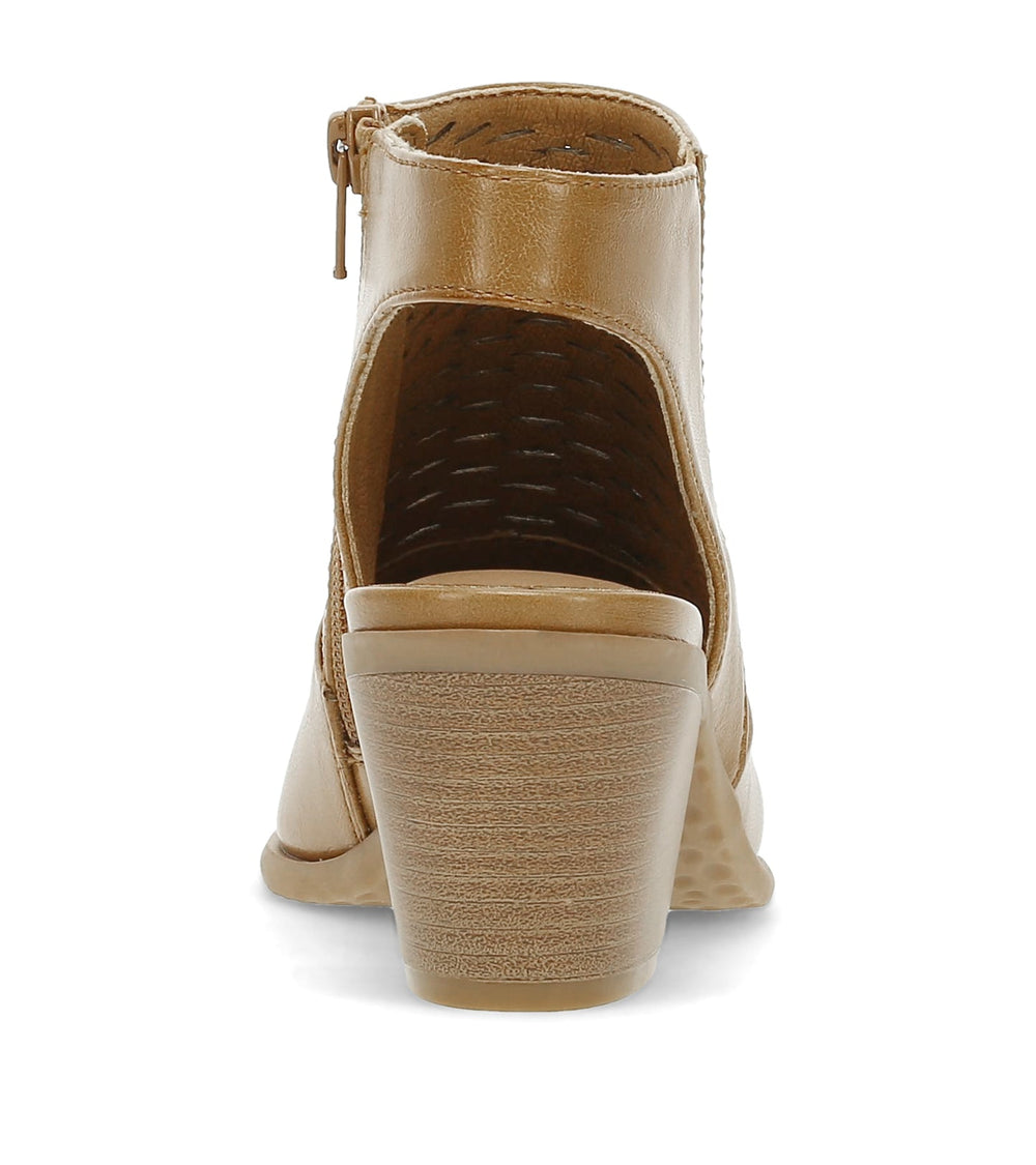 Baretraps Yangley Block Heel Bootie Light Almond