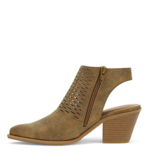 Baretraps Yangley Block Heel Bootie Gold