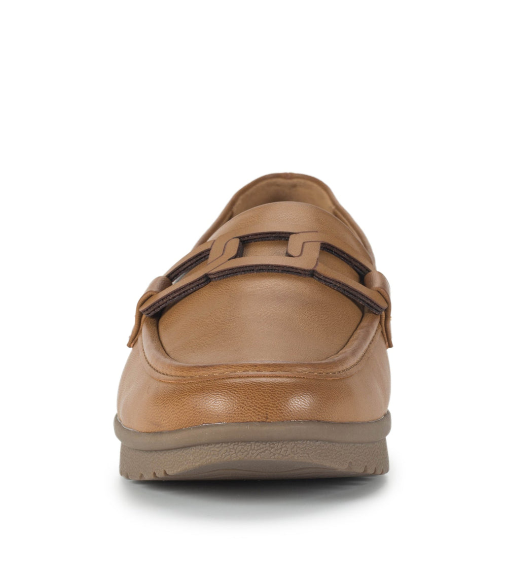 Baretraps Addison Slip On Loafer Cognac
