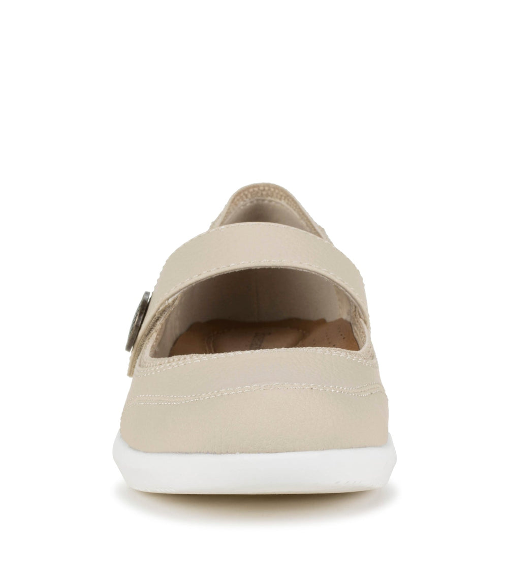 Baretraps Joesie Mary Jane Flat Sand