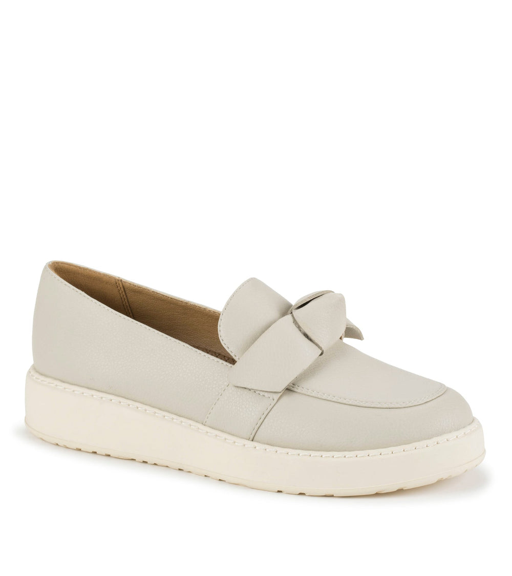 Baretraps Ferdana Moc Toe Slip On Cloud