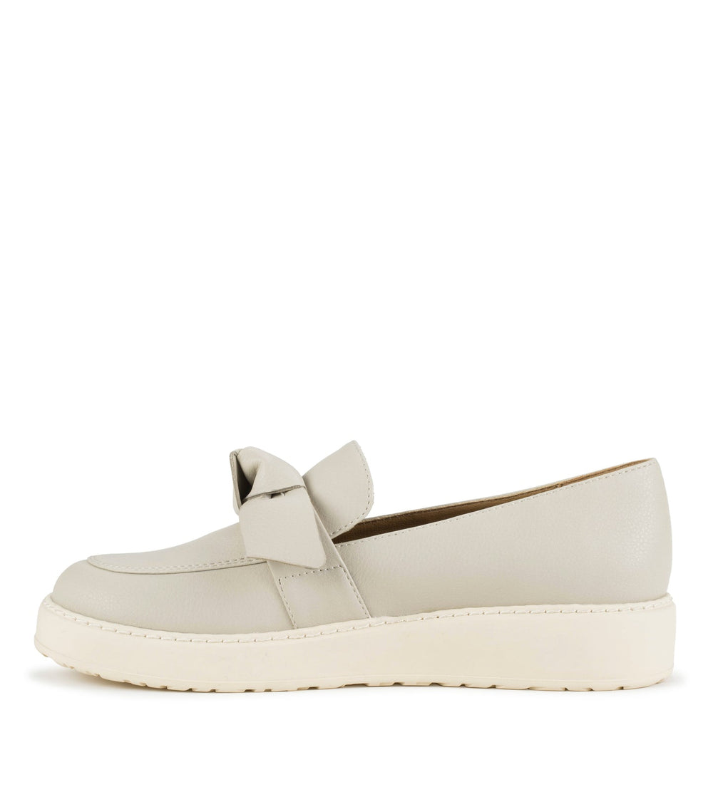 Baretraps Ferdana Moc Toe Slip On Cloud