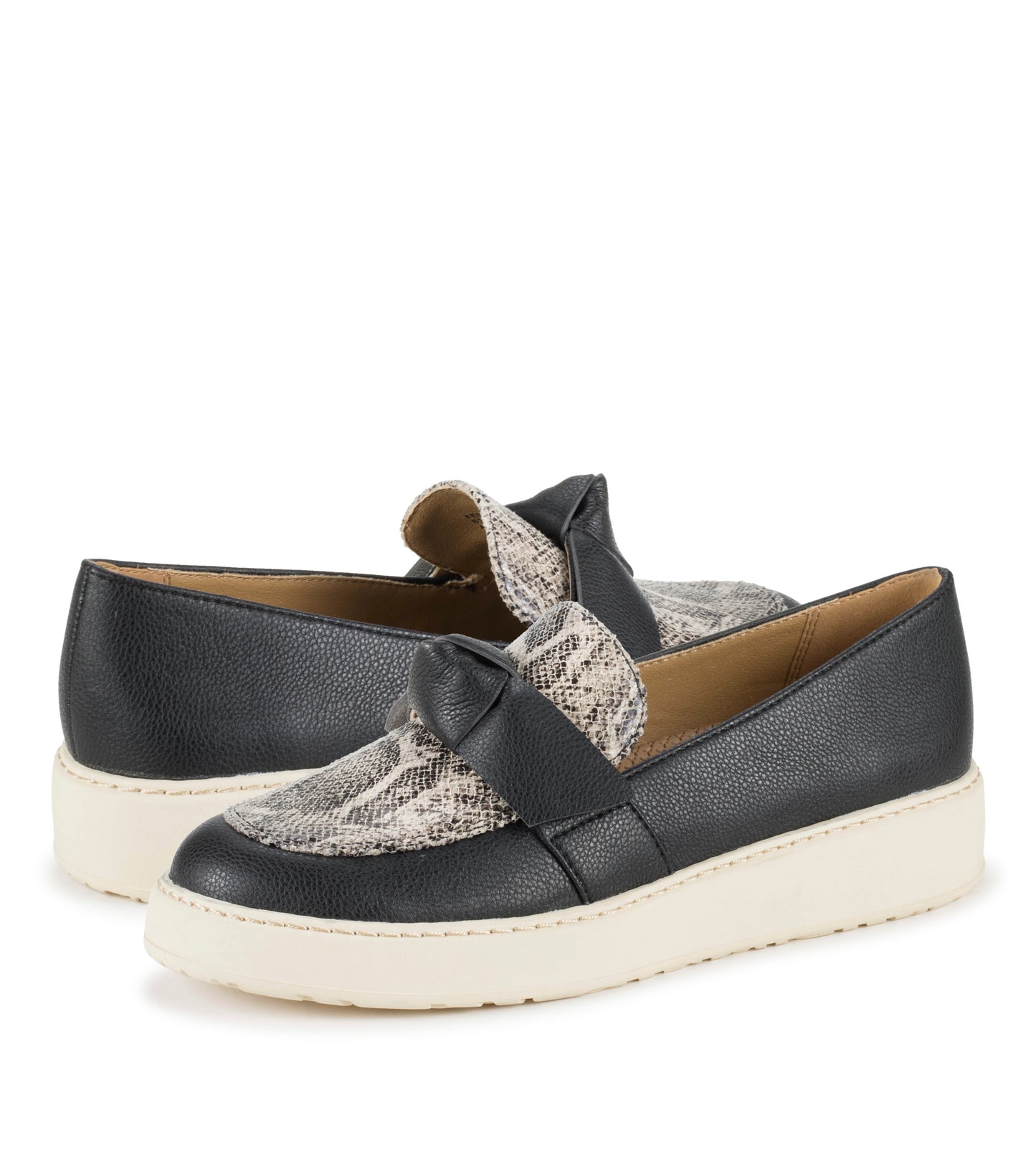 Baretraps Ferdana Moc Toe Slip On Black Snake