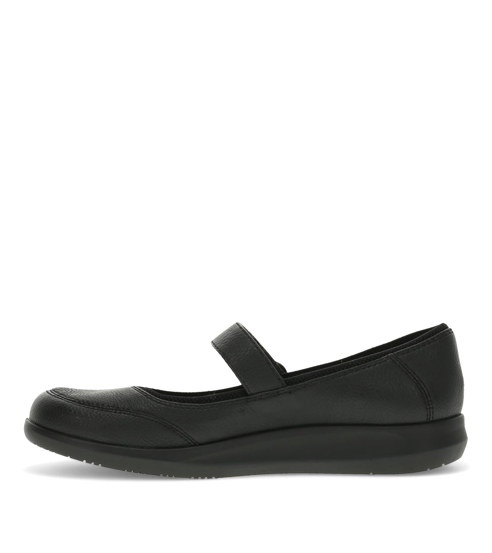 Baretraps Joesie Mary Jane Flat Black/Black